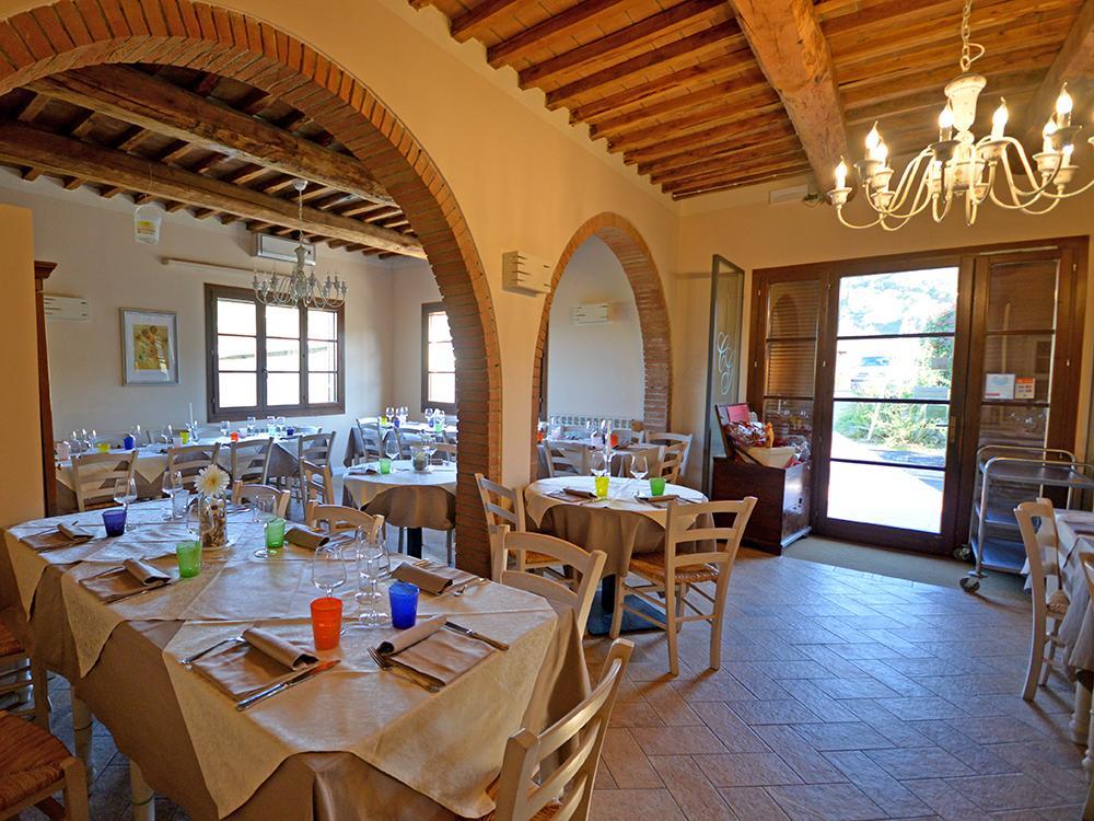 Podere Cortesi Agriturismo Molinaccio Santa Luce Exterior foto